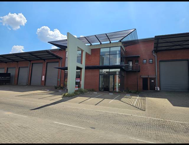 1,345M² WAREHOUSE TO LET IN NORTH RIDING